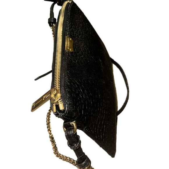 BURBERRY PEYTON EMBOSSED LEATHER CROSSBODY Bag - Picture 6 of 7